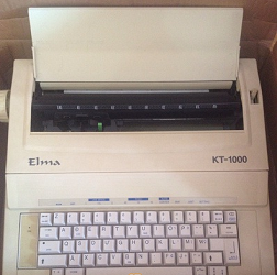 Máy đánh chữ Elma KT-1000